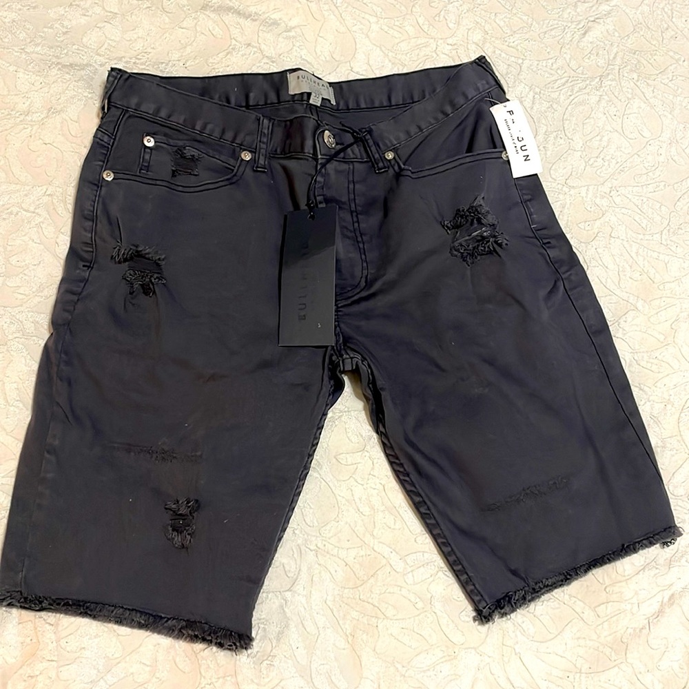Bullhead Denim Jean Shorts New with Tags. Frayed, Distressed. Skinny